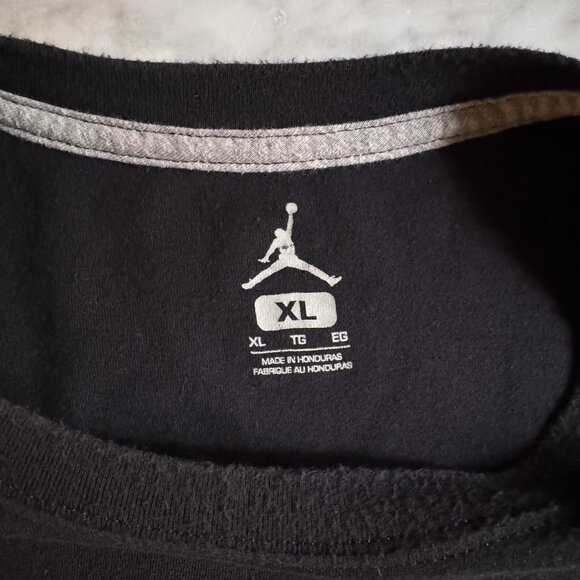 Nike Air Jordan Flight Jumpman Logo Size XL Black T Shirt Short Sleeve - Picture 6 of 7